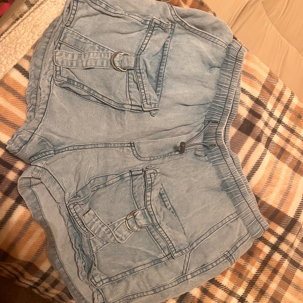 Vintage Havana Light Blue Women's Cargo Shorts
